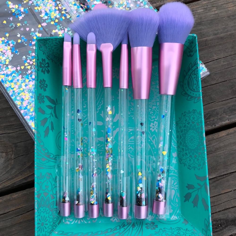 Mermaid Glitter makeup brushes